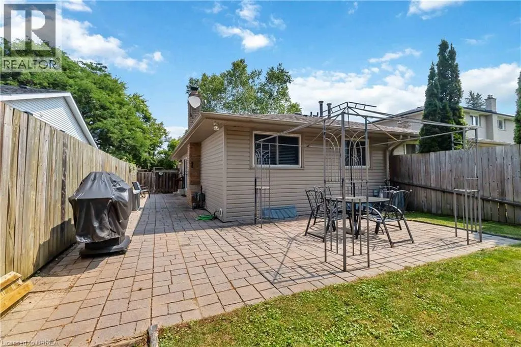37 IVANHOE Road