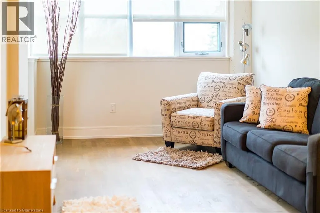 112 BENTON Street Unit# 408, #408