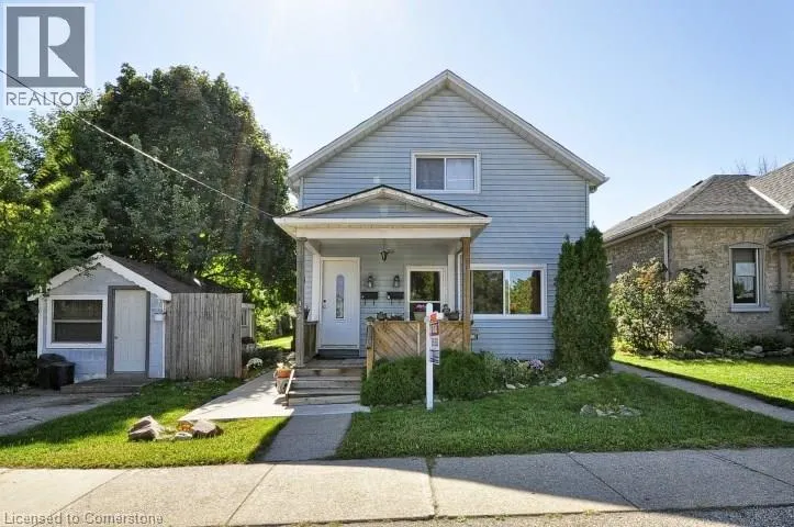352 DUNDAS Street Unit# 4, #4