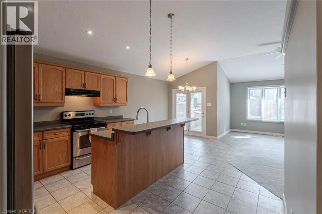 26 MACDONALD Crescent