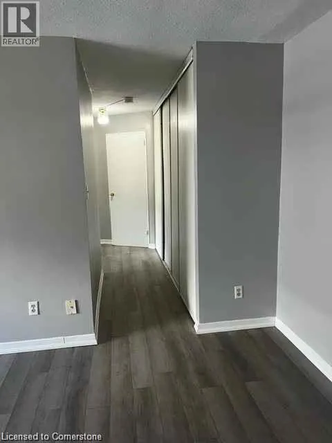 529 PARKSIDE Drive Unit# 7, #7