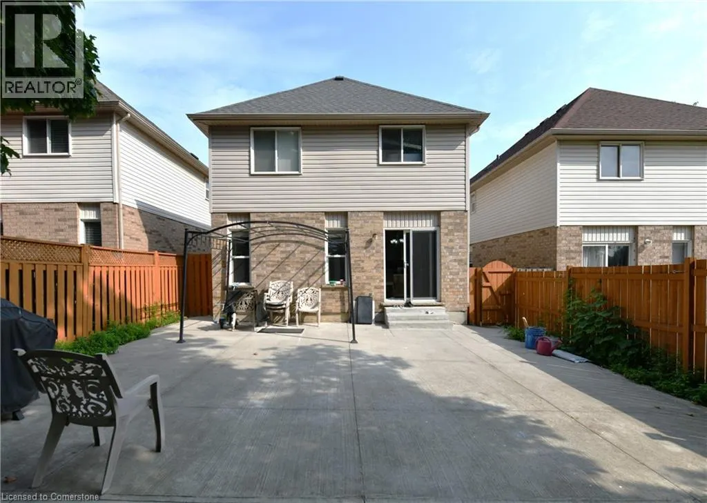 260 BRIDLEWREATH Street