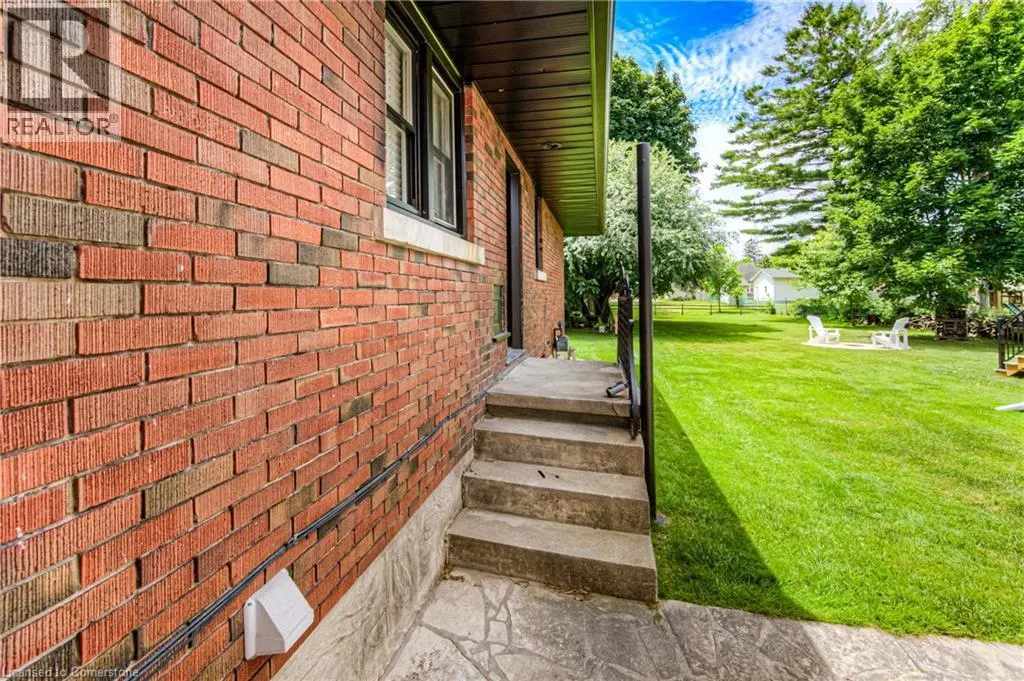 271 BEDFORD Road