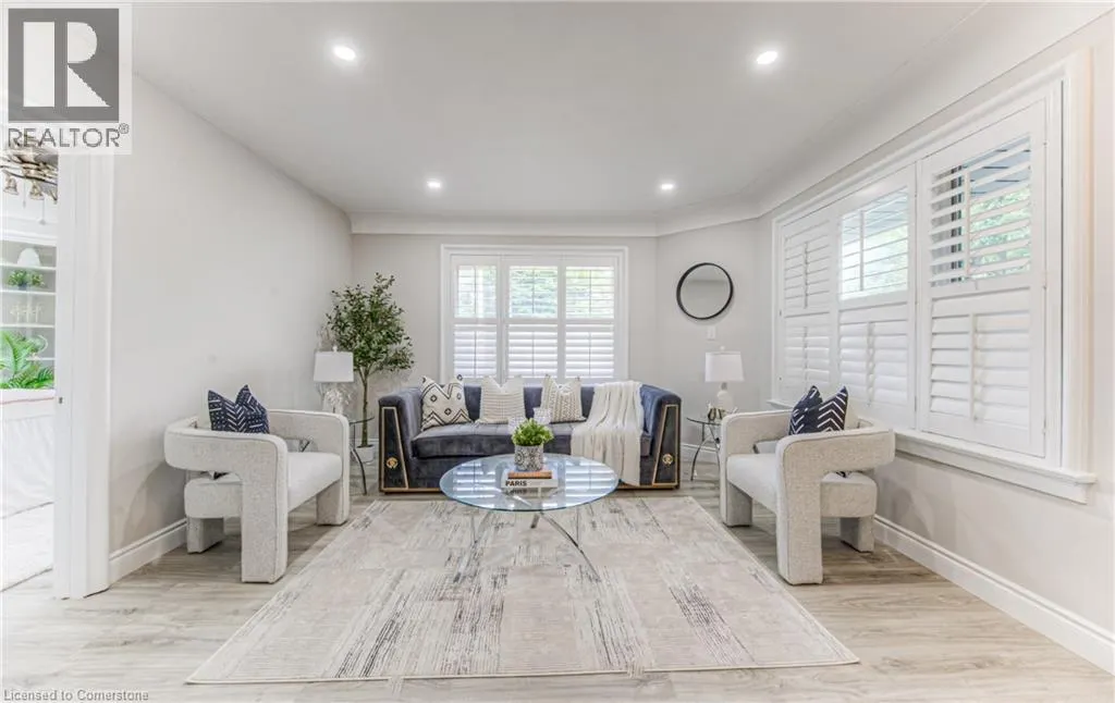271 BEDFORD Road