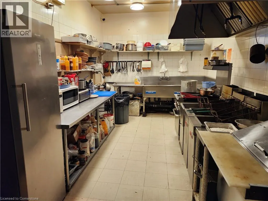 49 SCOTT Street W Unit# A, #A