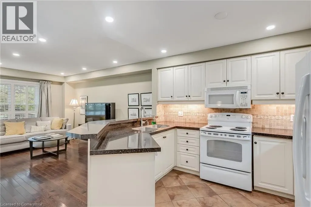 1240 WESTVIEW Terrace Unit# 87, #87