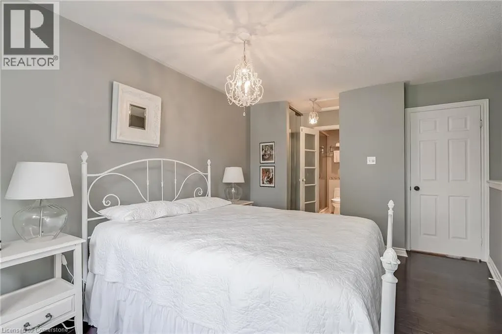 1240 WESTVIEW Terrace Unit# 87, #87