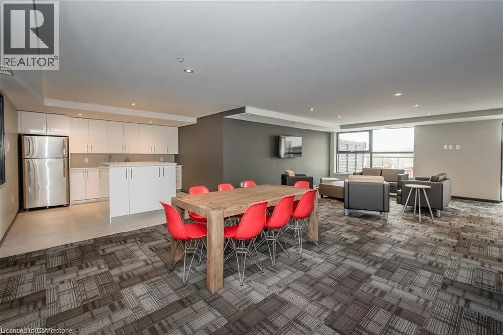 1291 GORDON Street Unit# 216, #216
