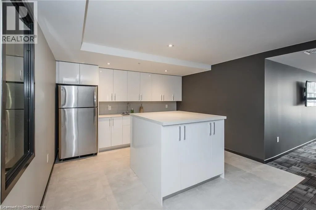 1291 GORDON Street Unit# 216, #216