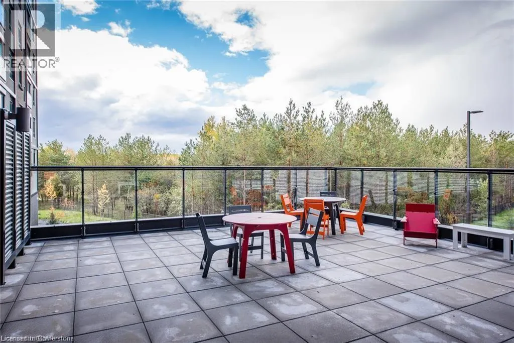 1291 GORDON Street Unit# 216, #216