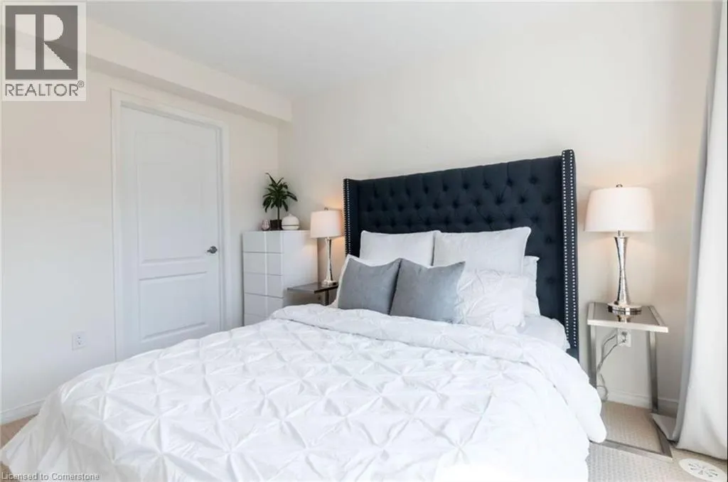 22 APPLEWOOD Lane Unit# 27, #27