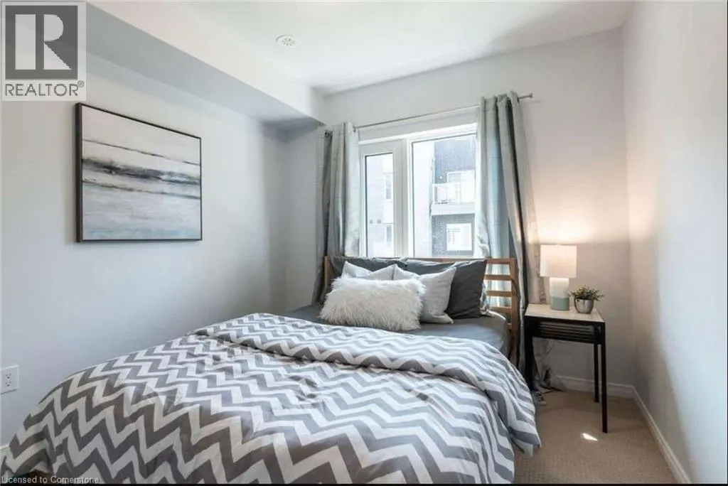 22 APPLEWOOD Lane Unit# 27, #27