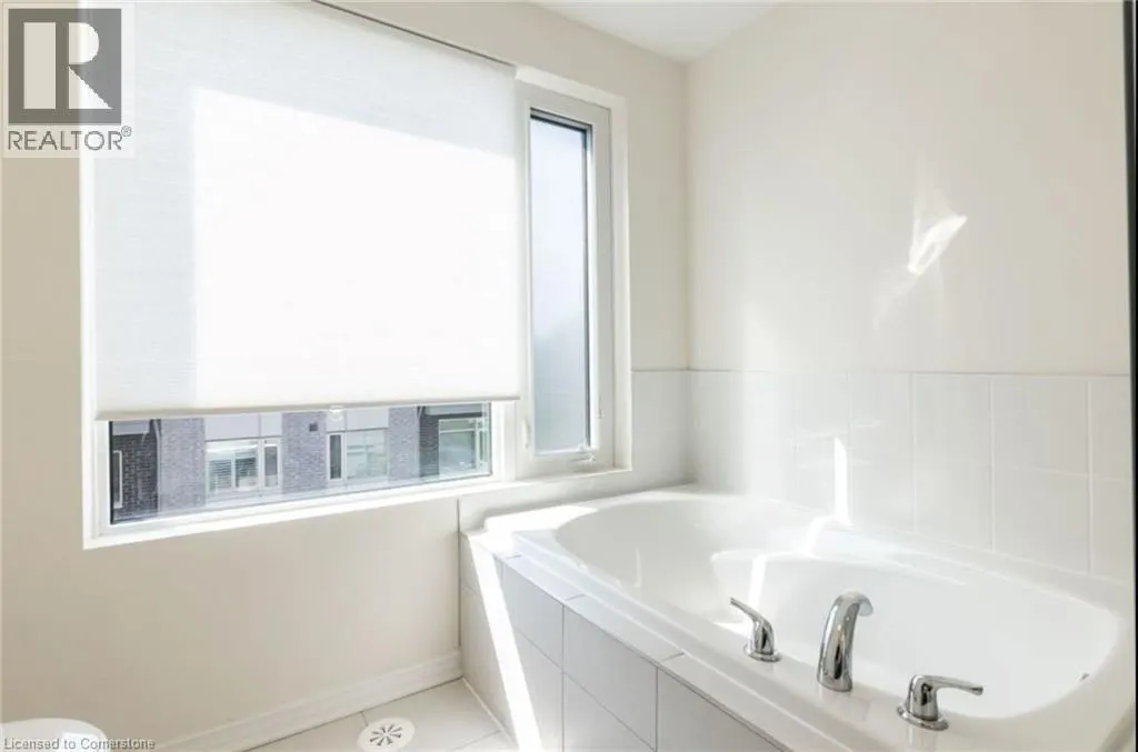 22 APPLEWOOD Lane Unit# 27, #27