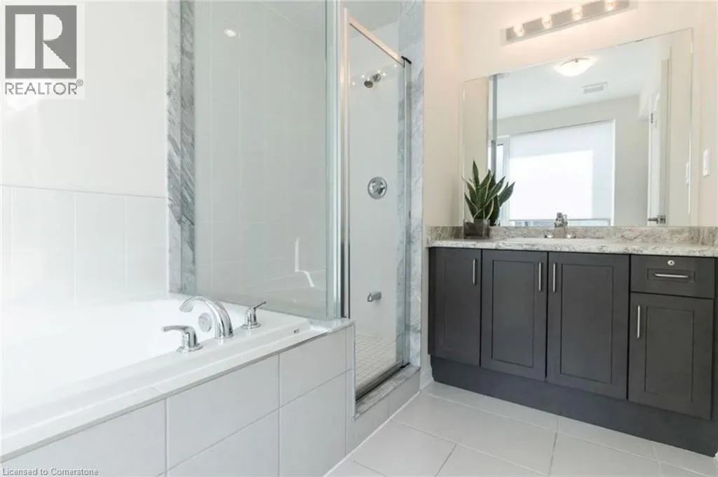 22 APPLEWOOD Lane Unit# 27, #27