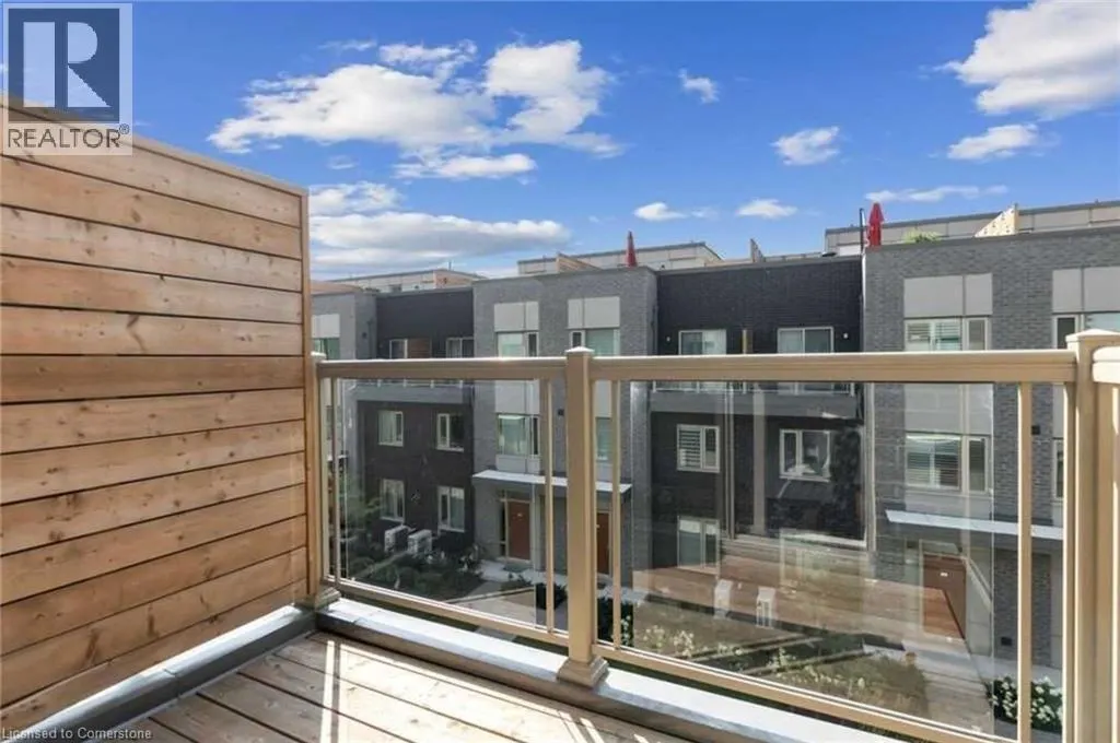 22 APPLEWOOD Lane Unit# 27, #27