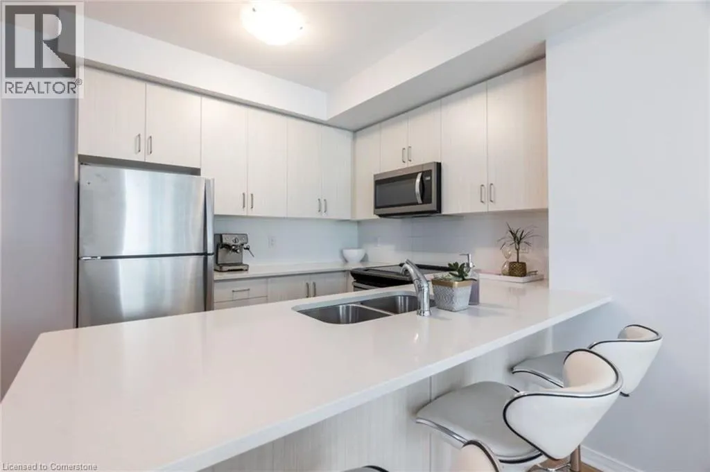 22 APPLEWOOD Lane Unit# 27, #27