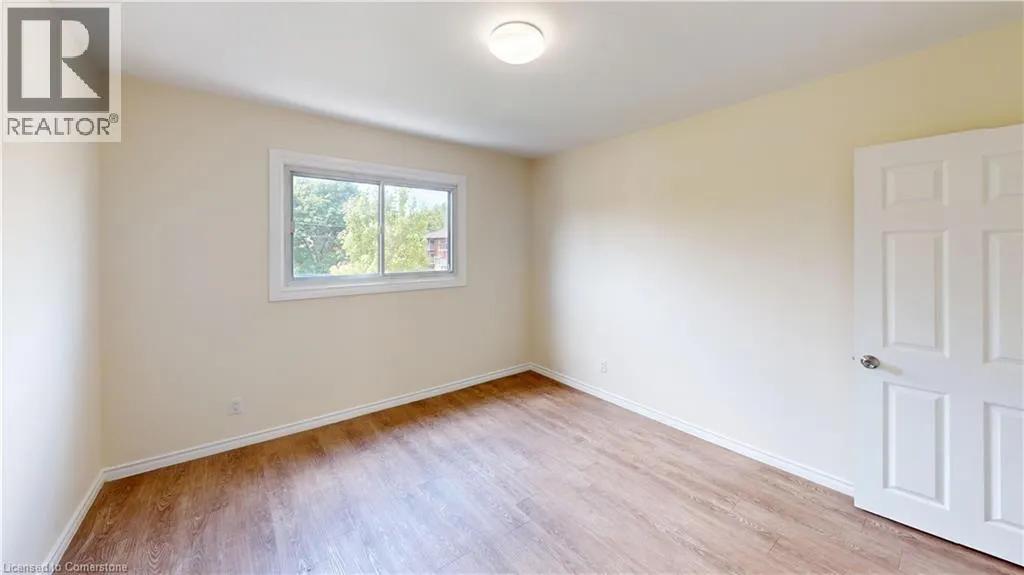 416 LANCASTER Street W