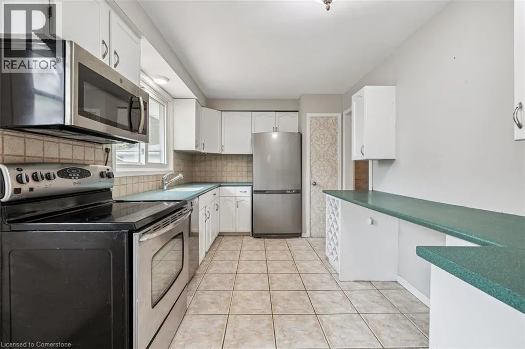 623 SHERATON Road