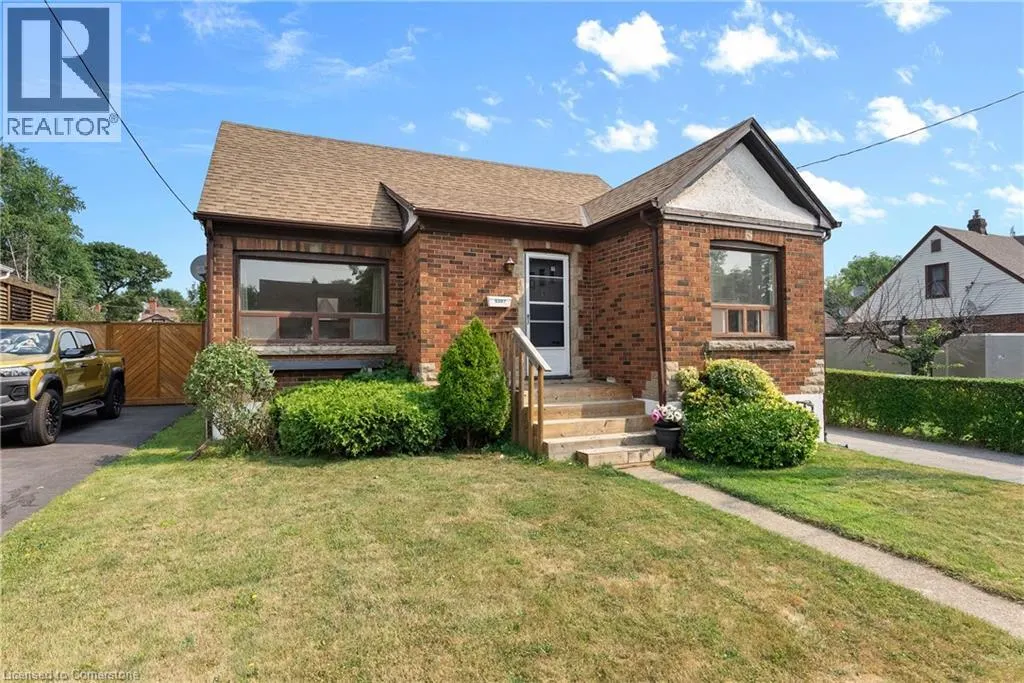 5387 CEDAR Street