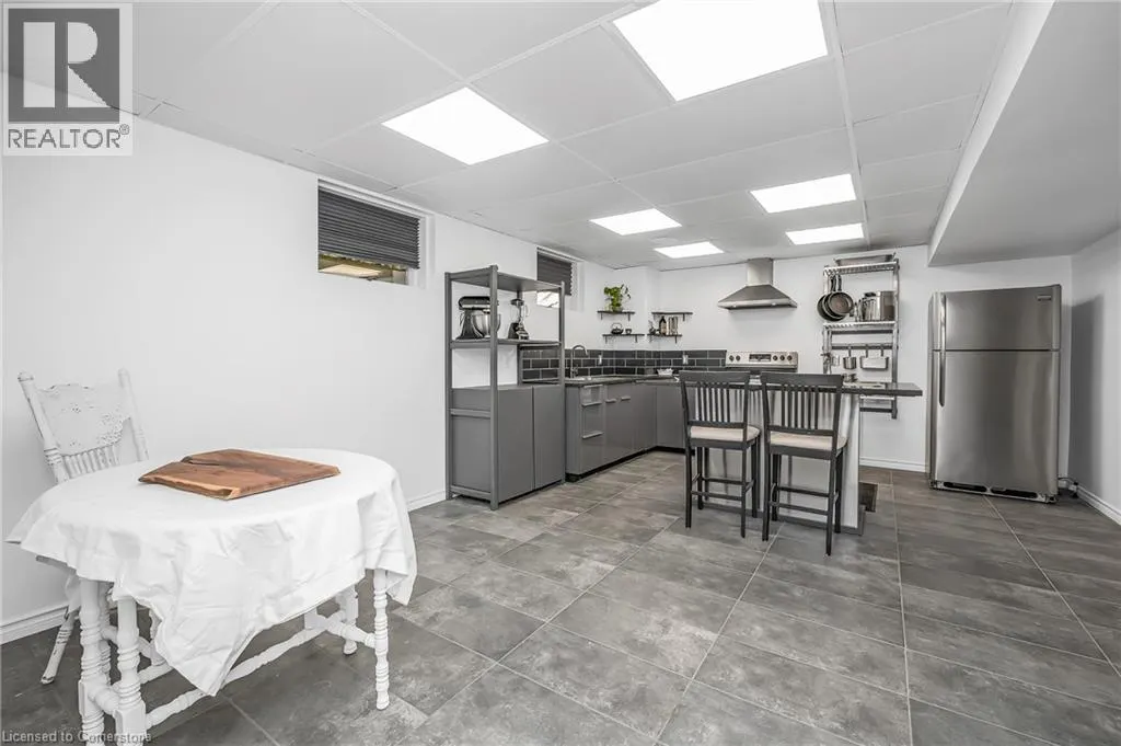 2859 DOMINION Road