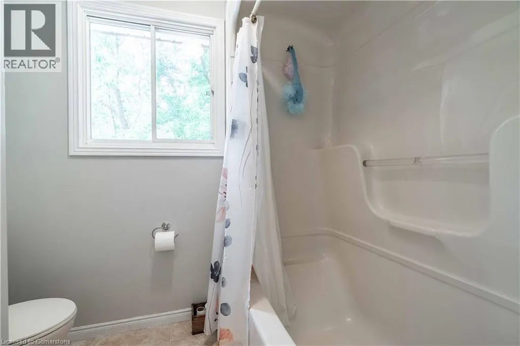 36 SILVER LAKE Drive