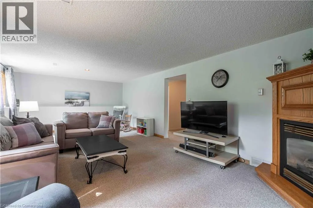 36 SILVER LAKE Drive
