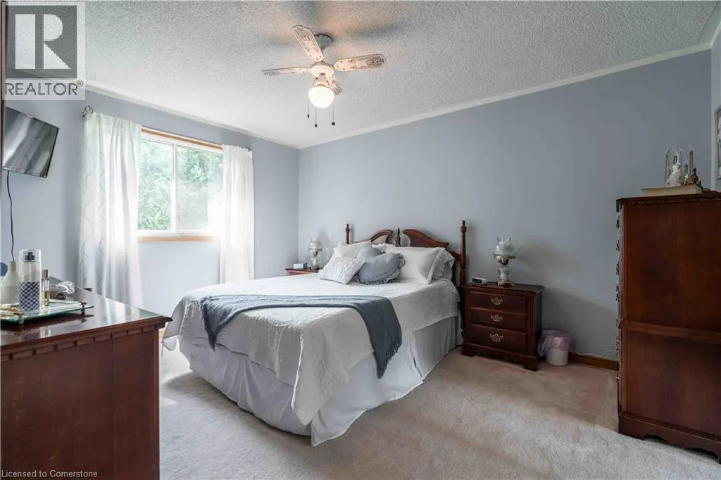 36 SILVER LAKE Drive