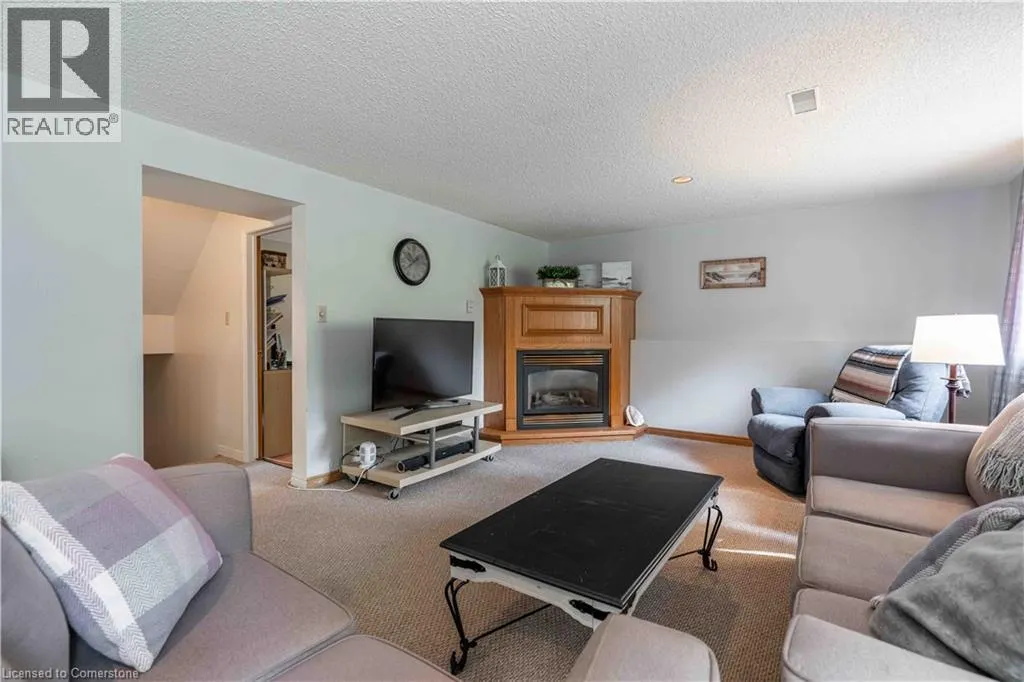 36 SILVER LAKE Drive