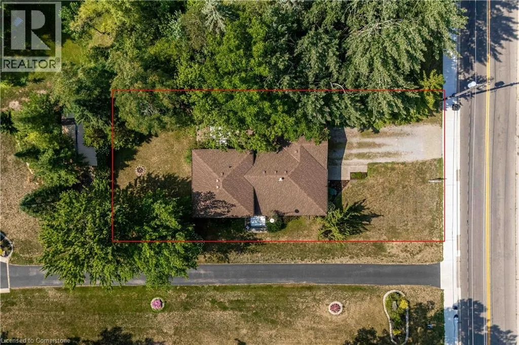36 SILVER LAKE Drive