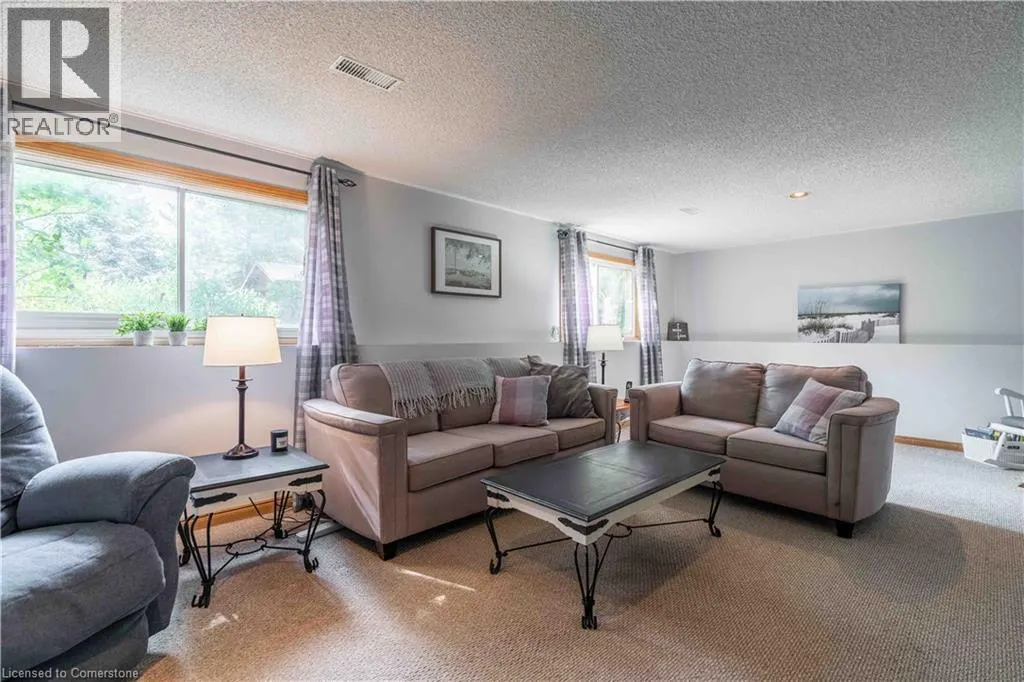 36 SILVER LAKE Drive