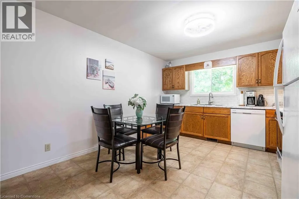 36 SILVER LAKE Drive