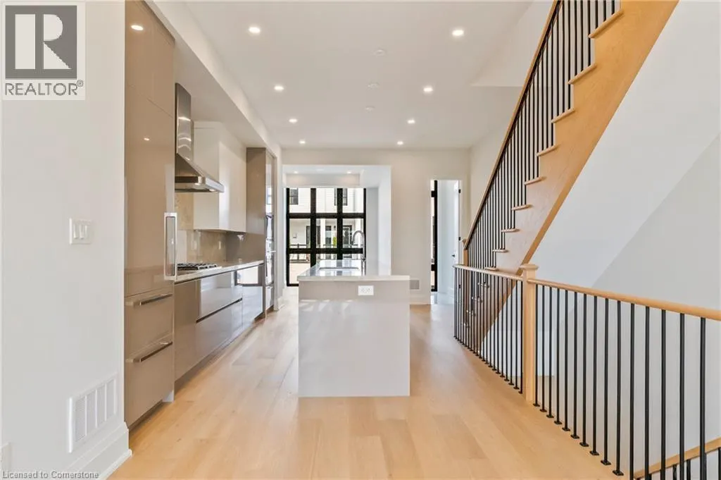 138 EAST Street Unit# 4, #4