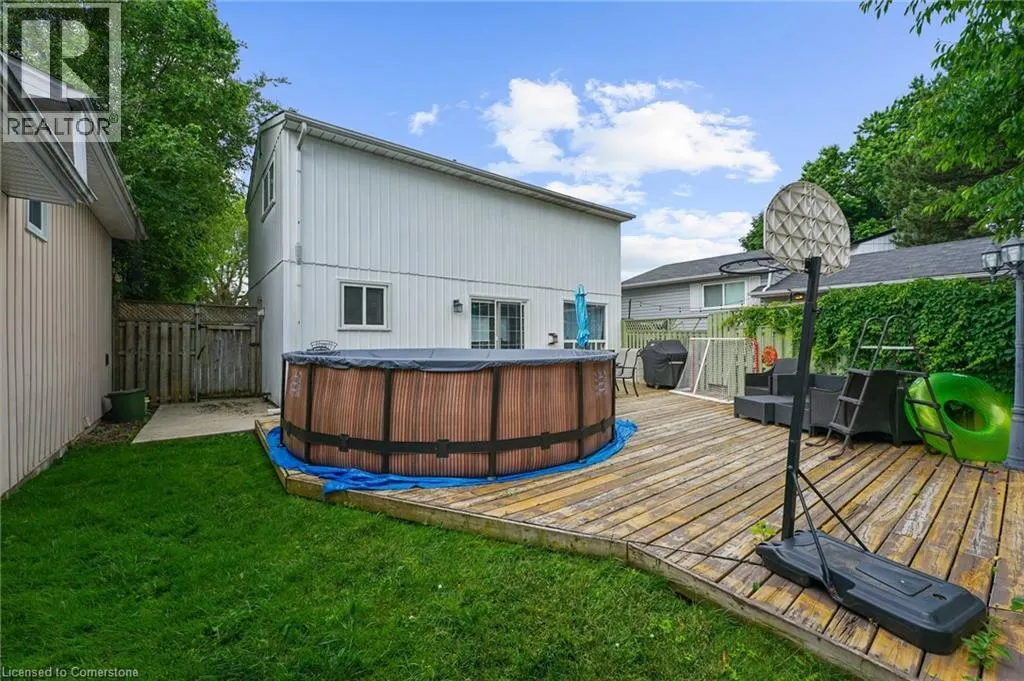 23 HUNTINGWOOD Crescent