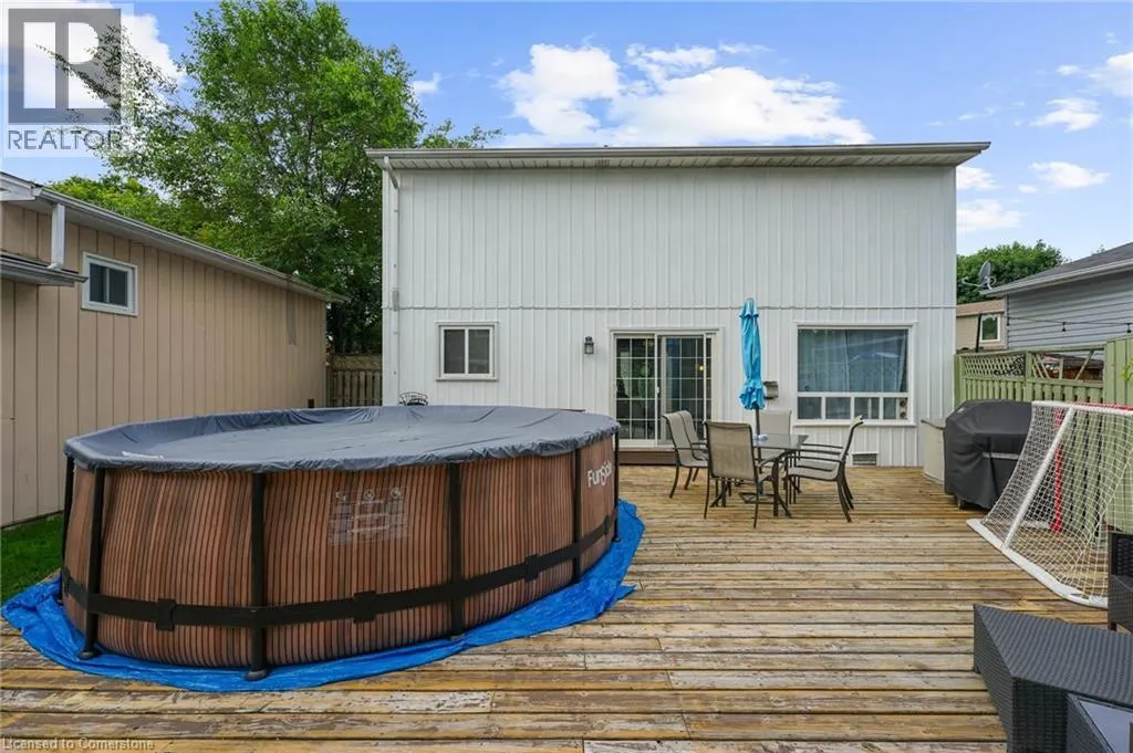 23 HUNTINGWOOD Crescent