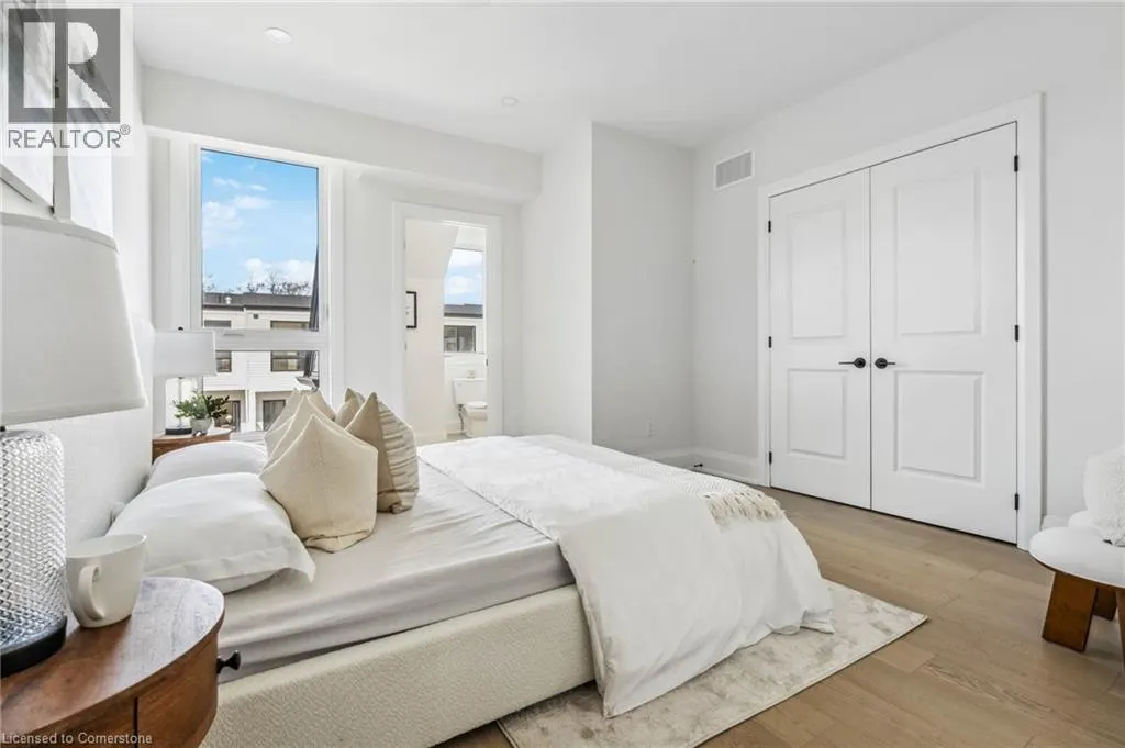 138 EAST Street Unit# 5, #5