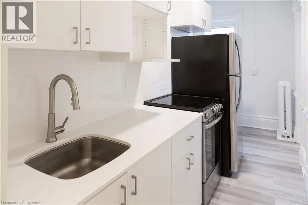 44 WEBER Street W