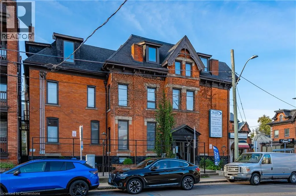 14 FOREST AVENUE Street S