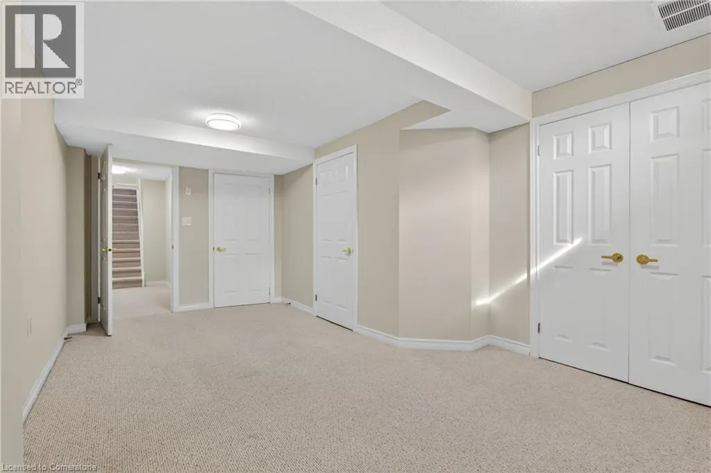 810 GOLF LINKS Road Unit# 2, #2