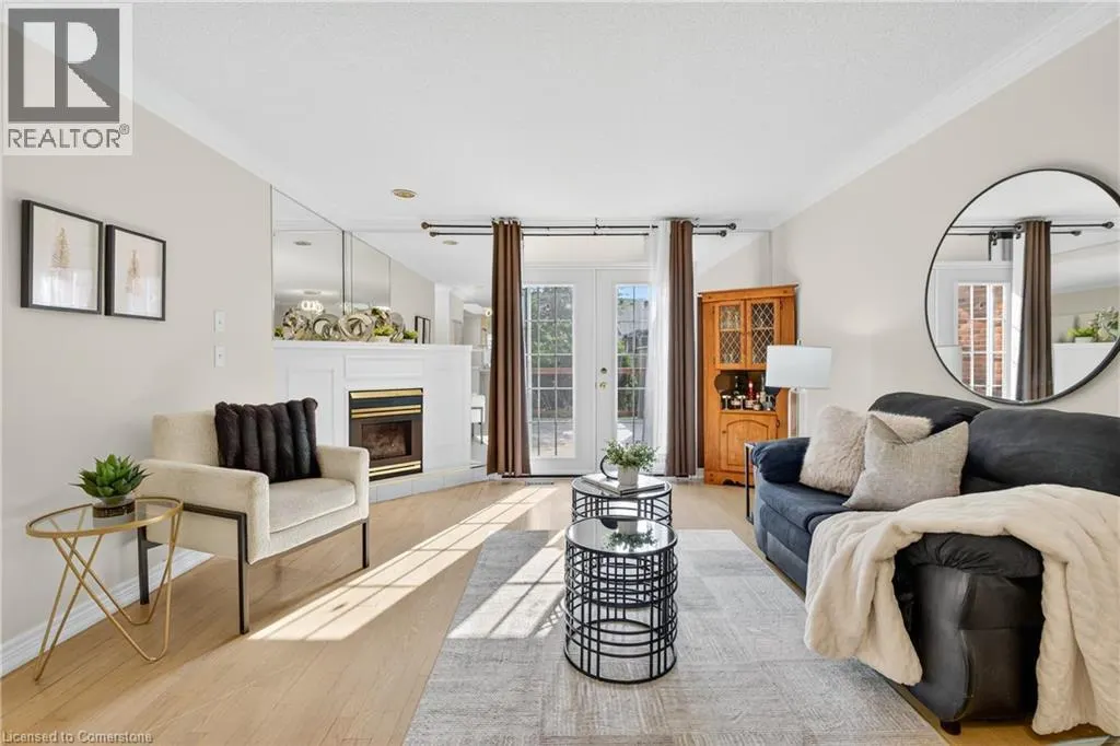 810 GOLF LINKS Road Unit# 2, #2