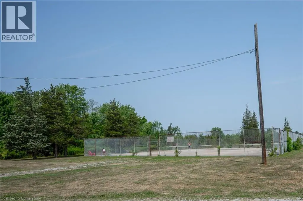 2525 VIMY Road