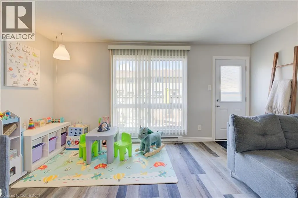 879 PARKINSON Road Unit# 28, #28
