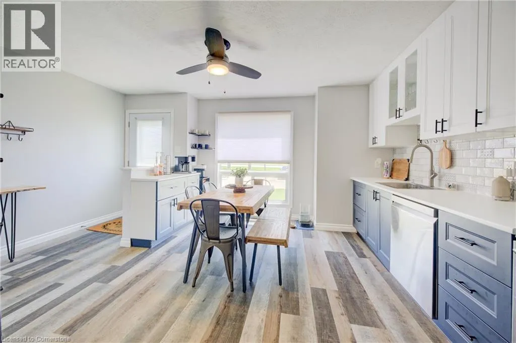 879 PARKINSON Road Unit# 28, #28