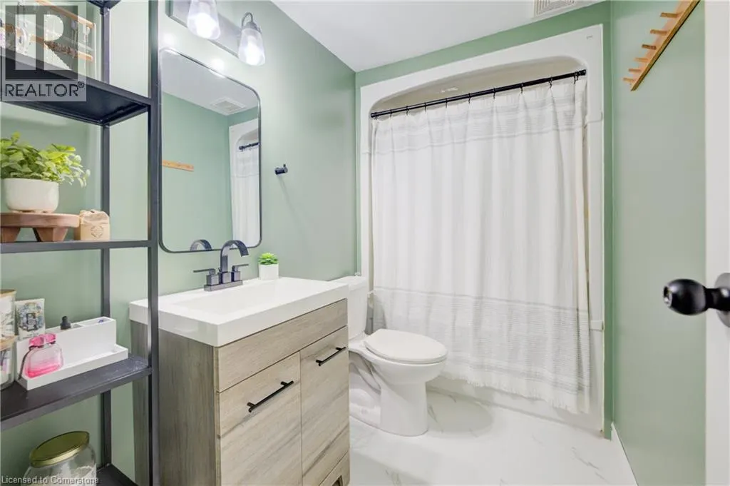 879 PARKINSON Road Unit# 28, #28