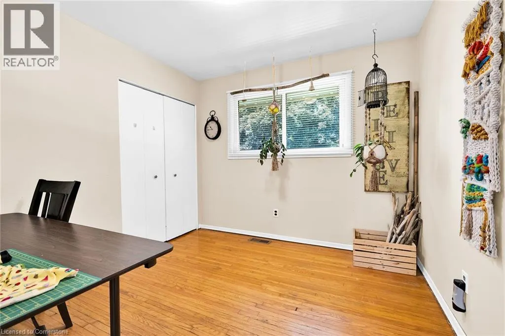 83 OAK Avenue