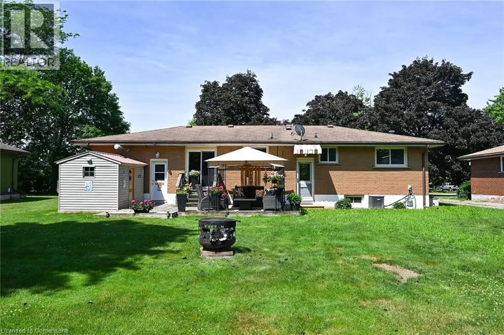 83 OAK Avenue