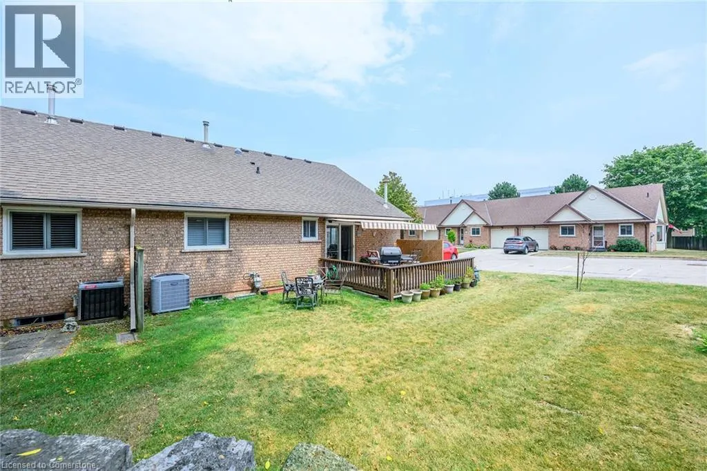 10 WENTWORTH Drive Unit# 7, #7