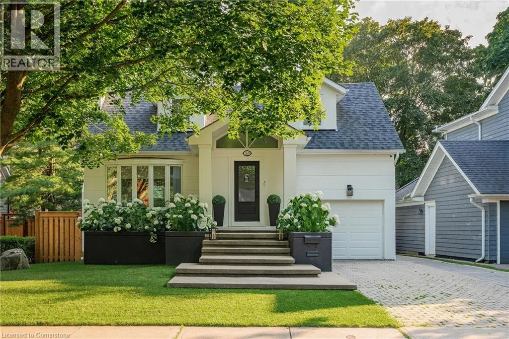 268 DOUGLAS Avenue