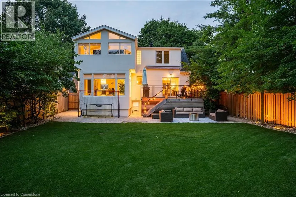 268 DOUGLAS Avenue