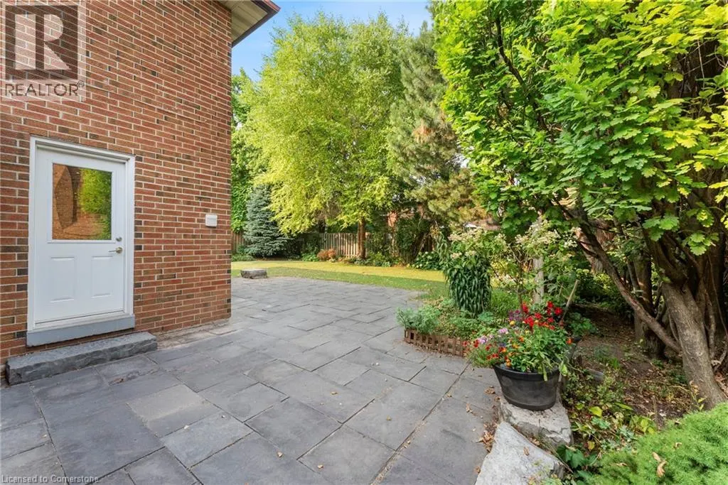 1511 JASMINE Crescent