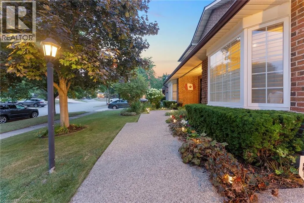 1511 JASMINE Crescent